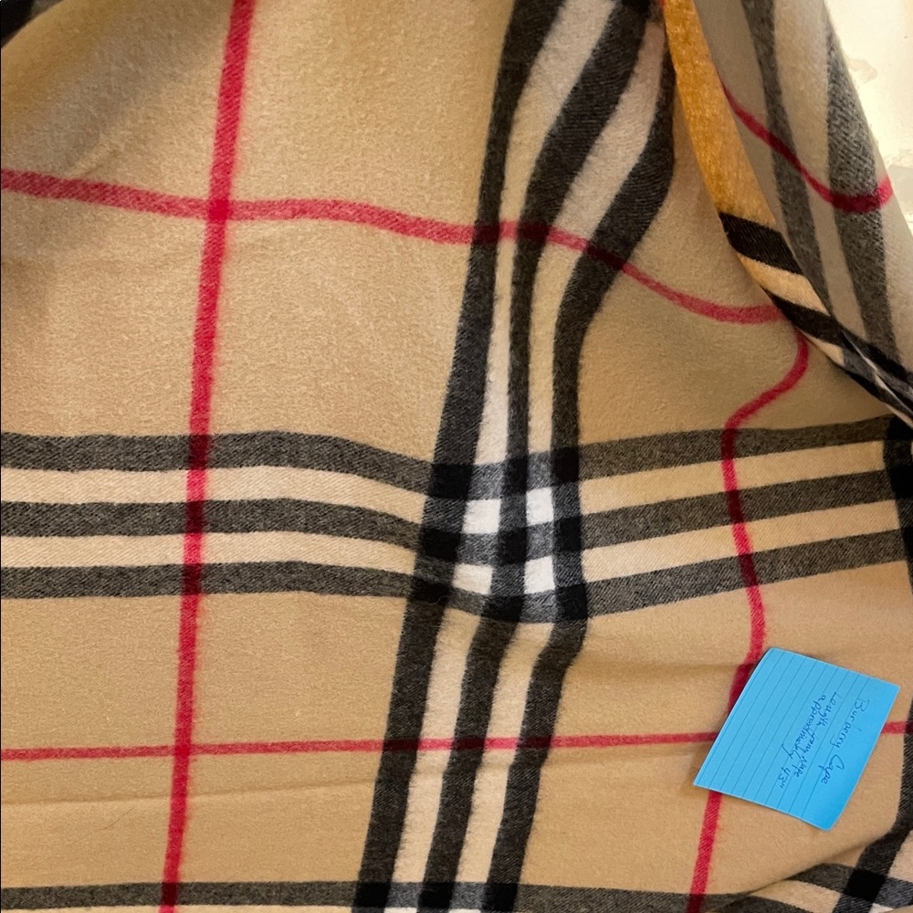 Vintage Burberry Beige Black Red Nova Check Cape - Picture 6 of 10
